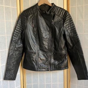 Wilsons Leather Women’s Medium Genuine Leather Motorcycle Jacket New